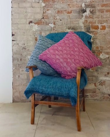 RUFFLE CUSHIONS & COLLECTION