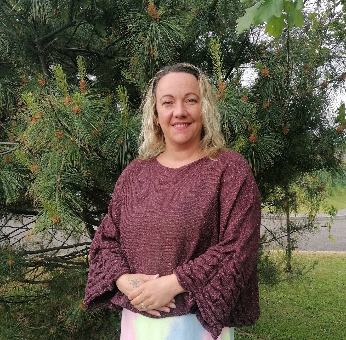 Ruffle Geansai (Tibet Tweed Yarn)