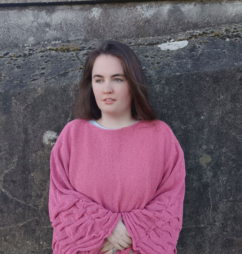 Ruffle Geansai (Tibet Tweed Yarn)