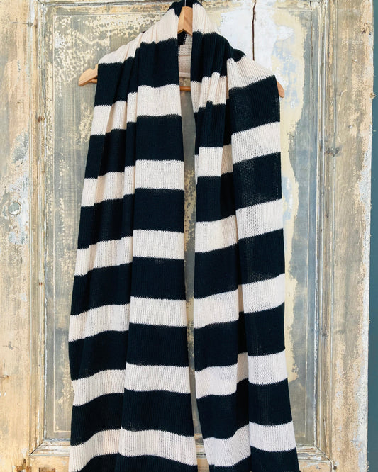 DúbhBán: Extra Long Striped Scarf