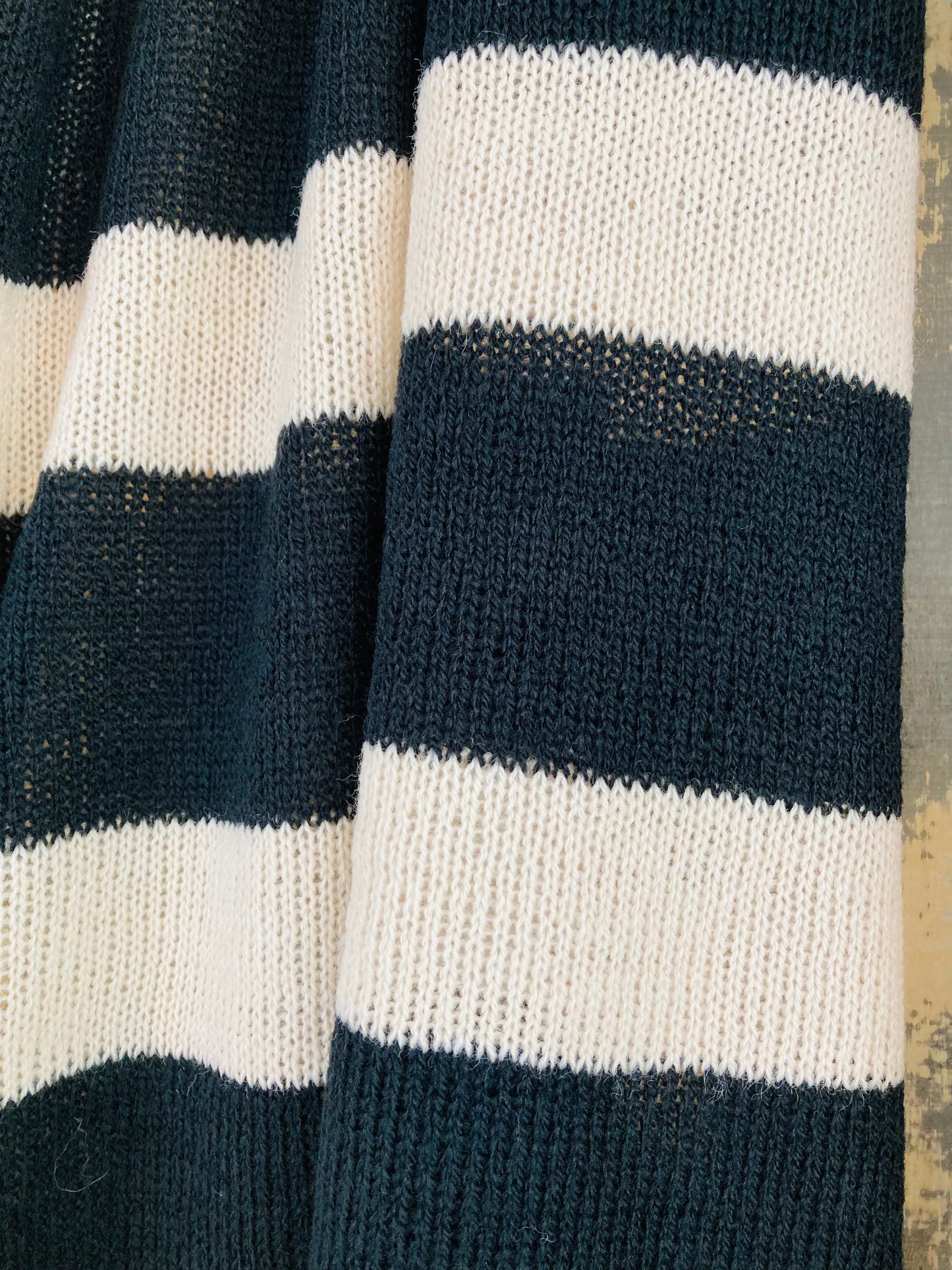 DúbhBán: Extra Long Striped Scarf