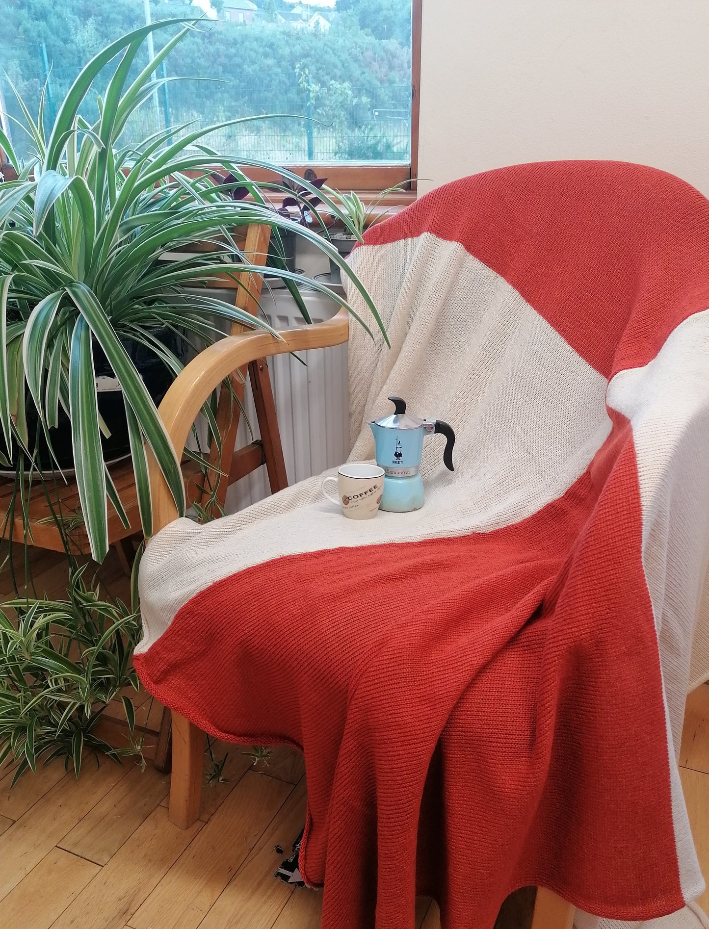 Light Throw (Volga 50/50 Yarn)