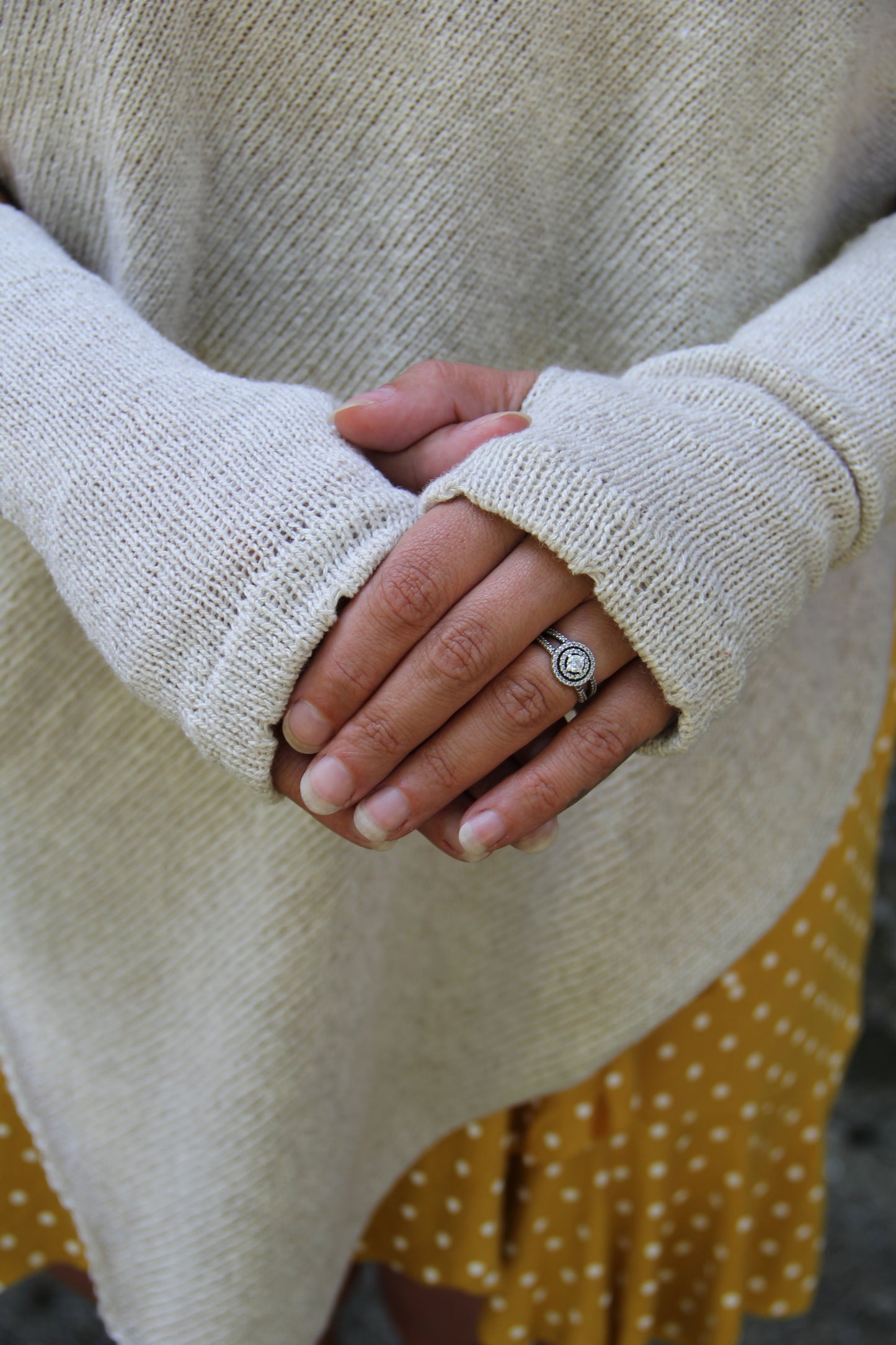 Fingerless Gloves (Tibet Tweed Yarn)