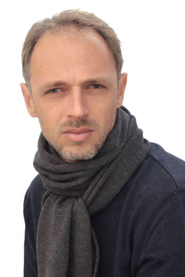 Straight Knit Scarf (Volga 50/50 Yarn)
