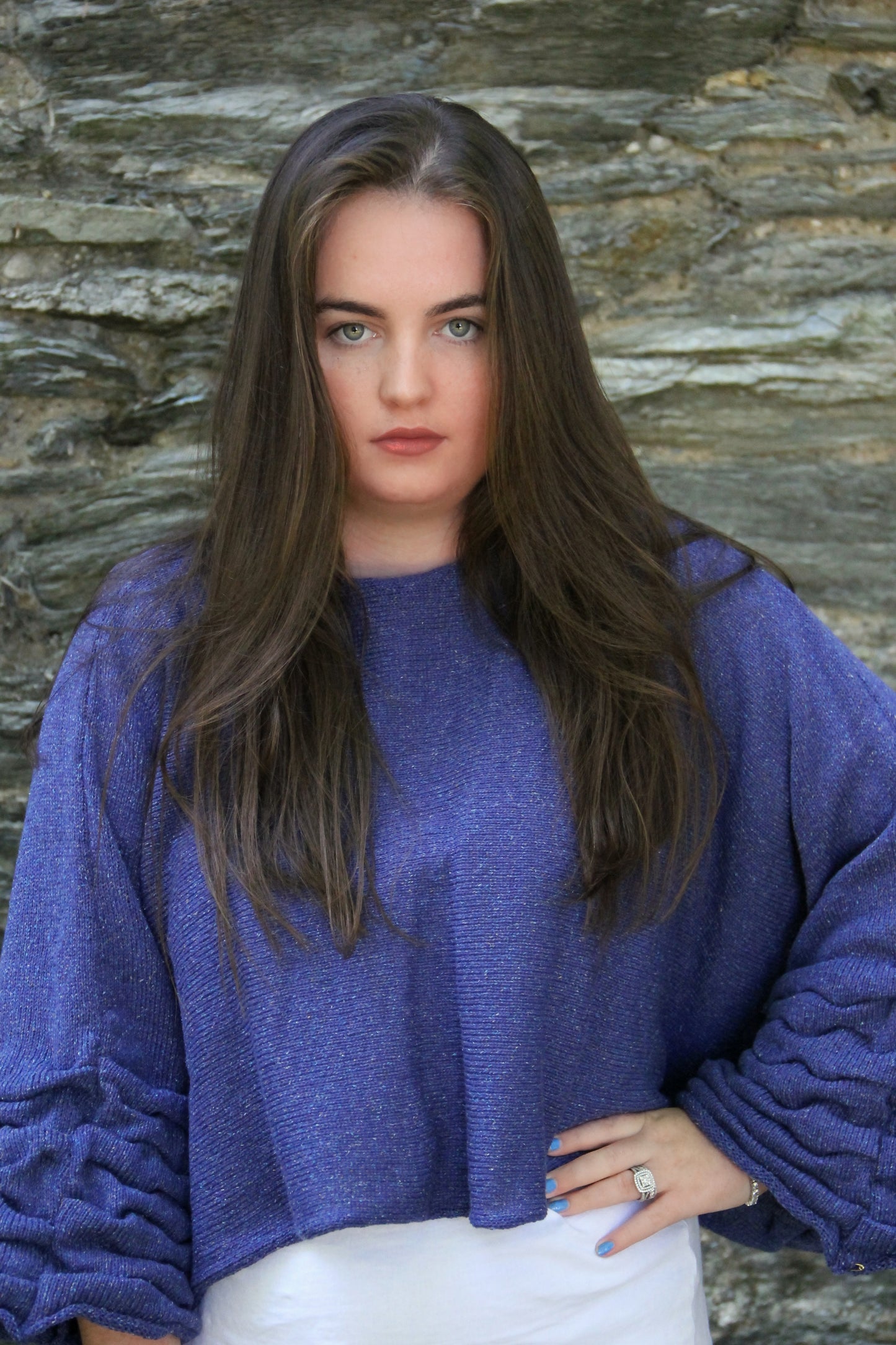 Ruffle Geansai (Tibet Tweed Yarn)