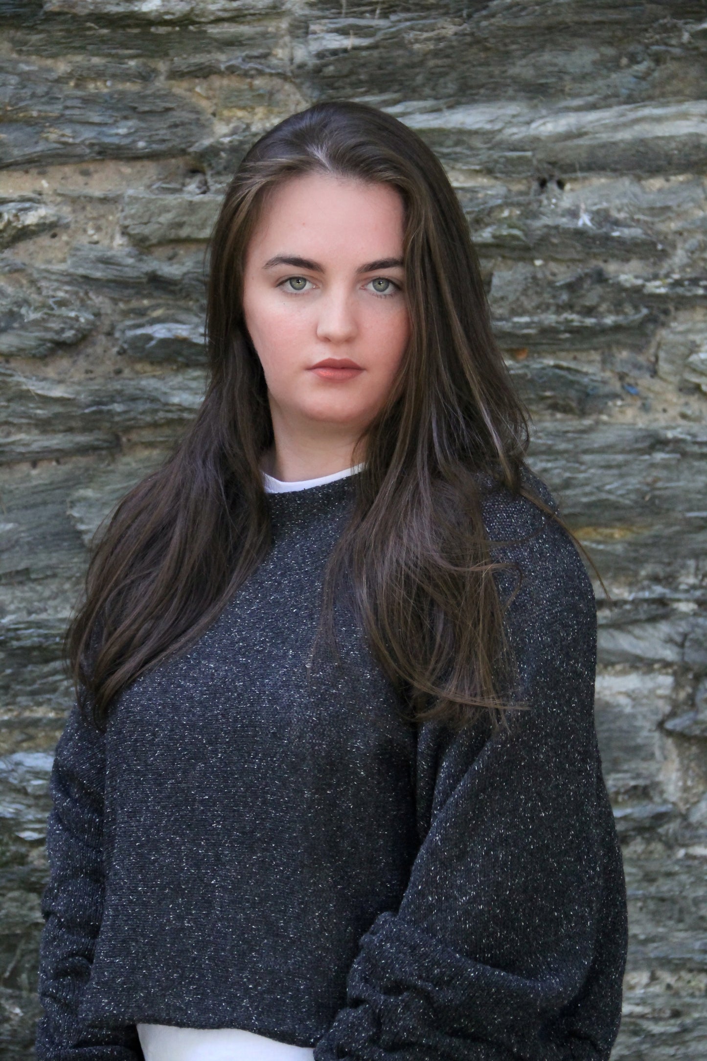 Ruffle Geansai (Tibet Tweed Yarn)