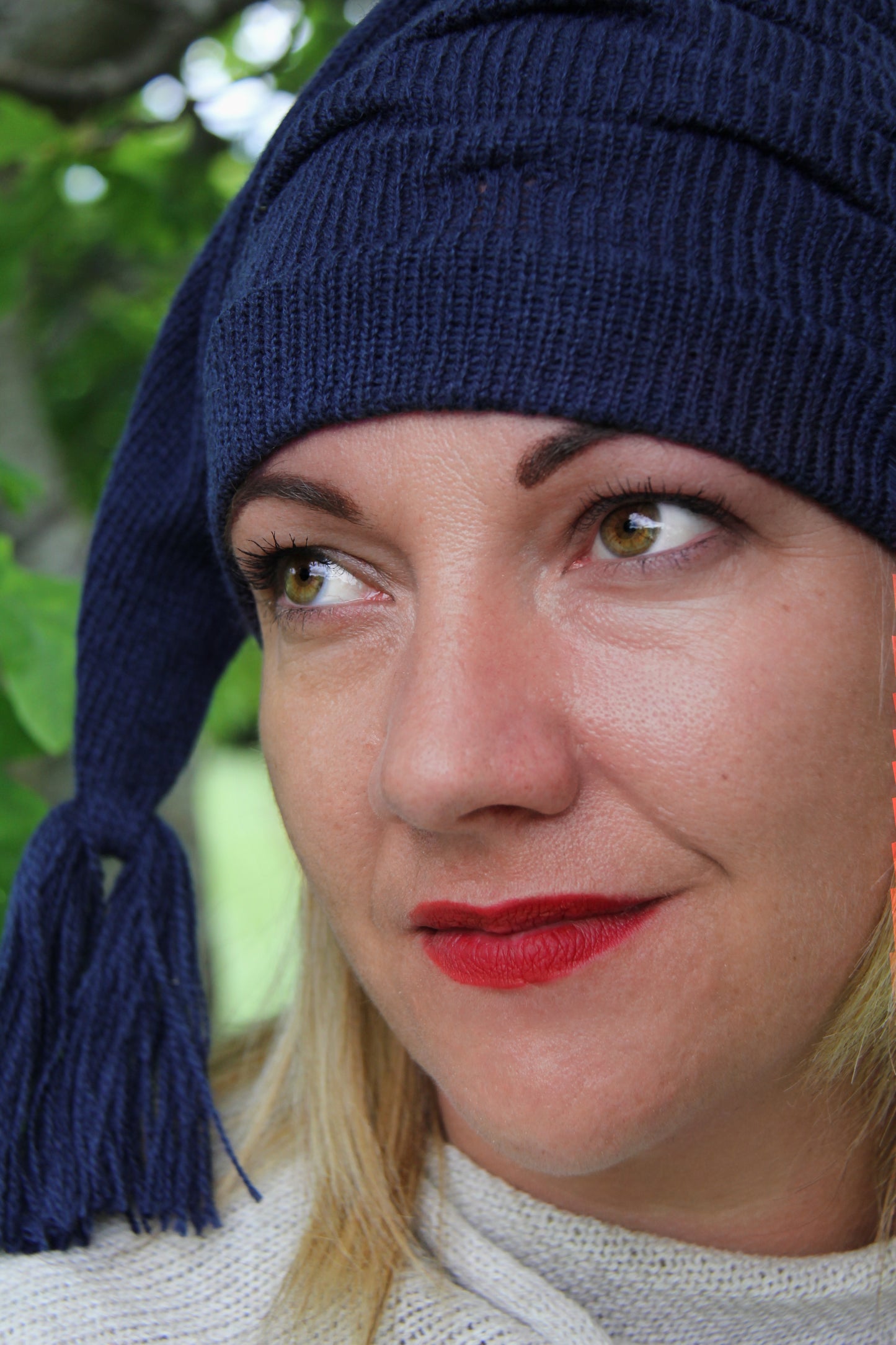 Pixie Hat (Volga 50/50 Yarn)