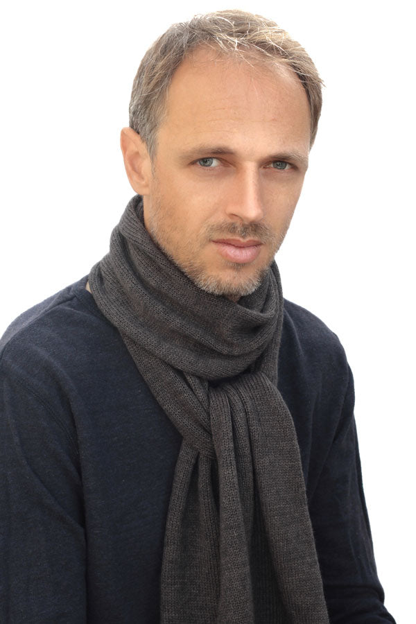 Straight Knit Scarf (Volga 50/50 Yarn)
