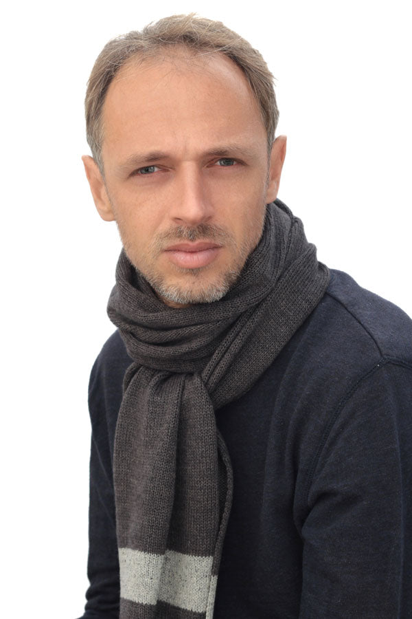 Straight Knit Scarf (Volga 50/50 Yarn)