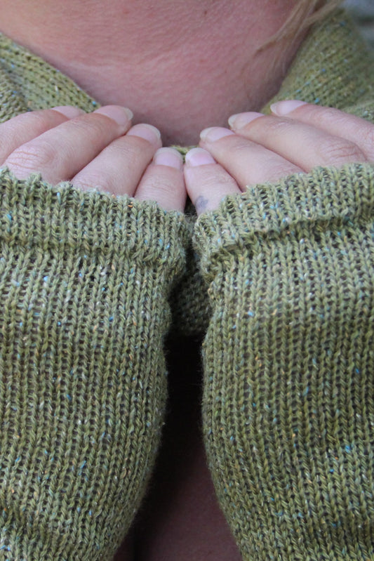 Fingerless Gloves (Tibet Tweed Yarn)