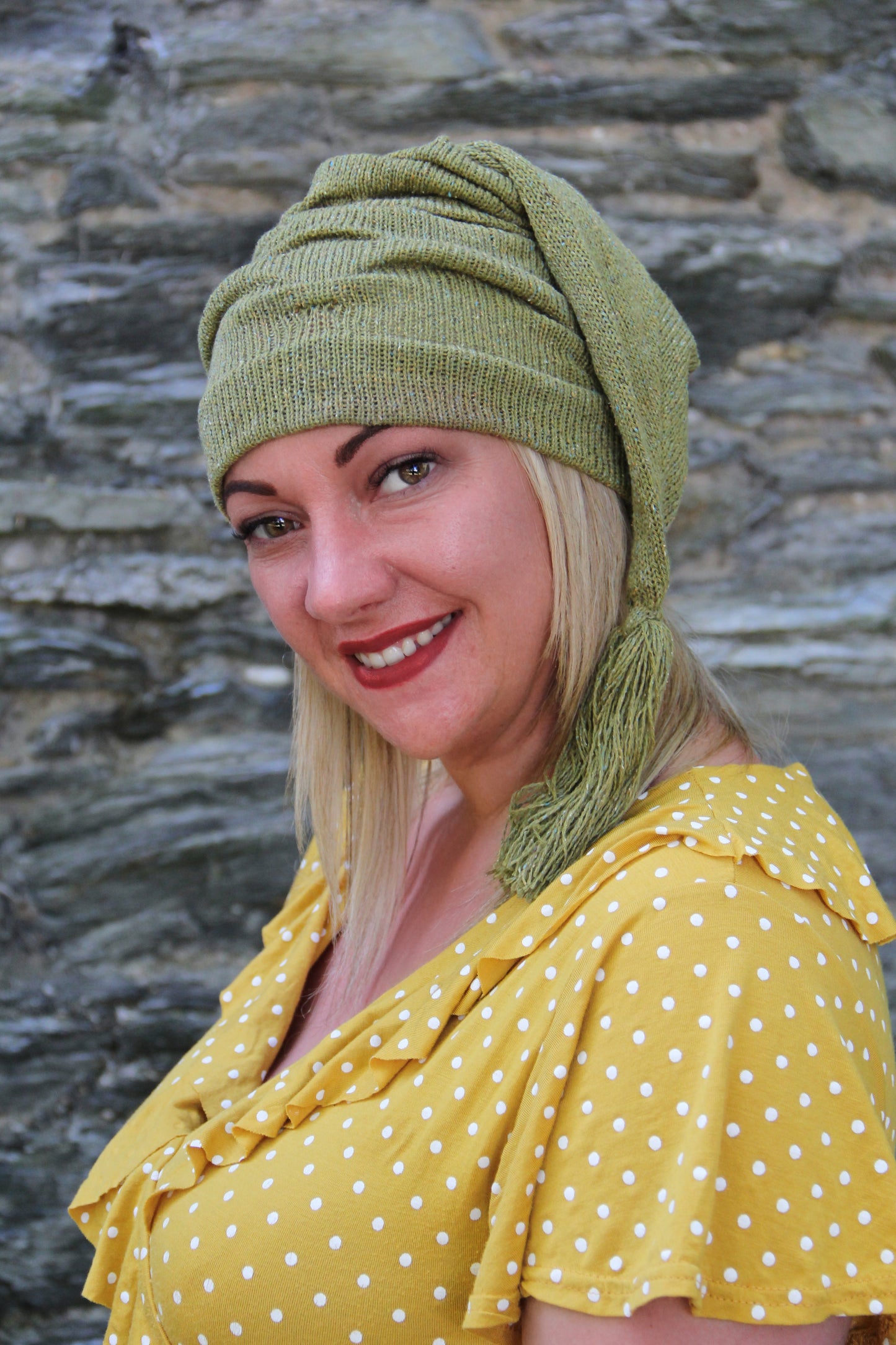 Pixie Hat (Tibet Tweed Yarn)