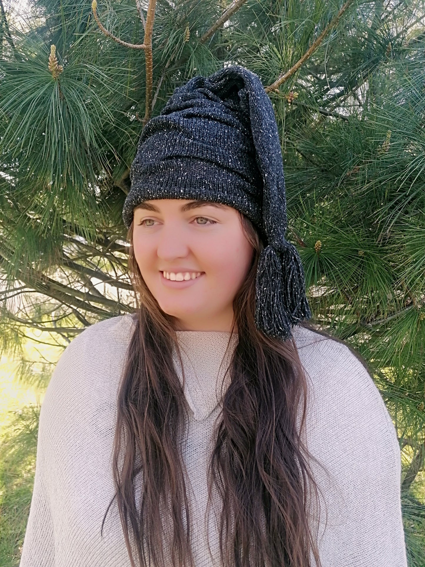 Pixie Hat (Tibet Tweed Yarn)