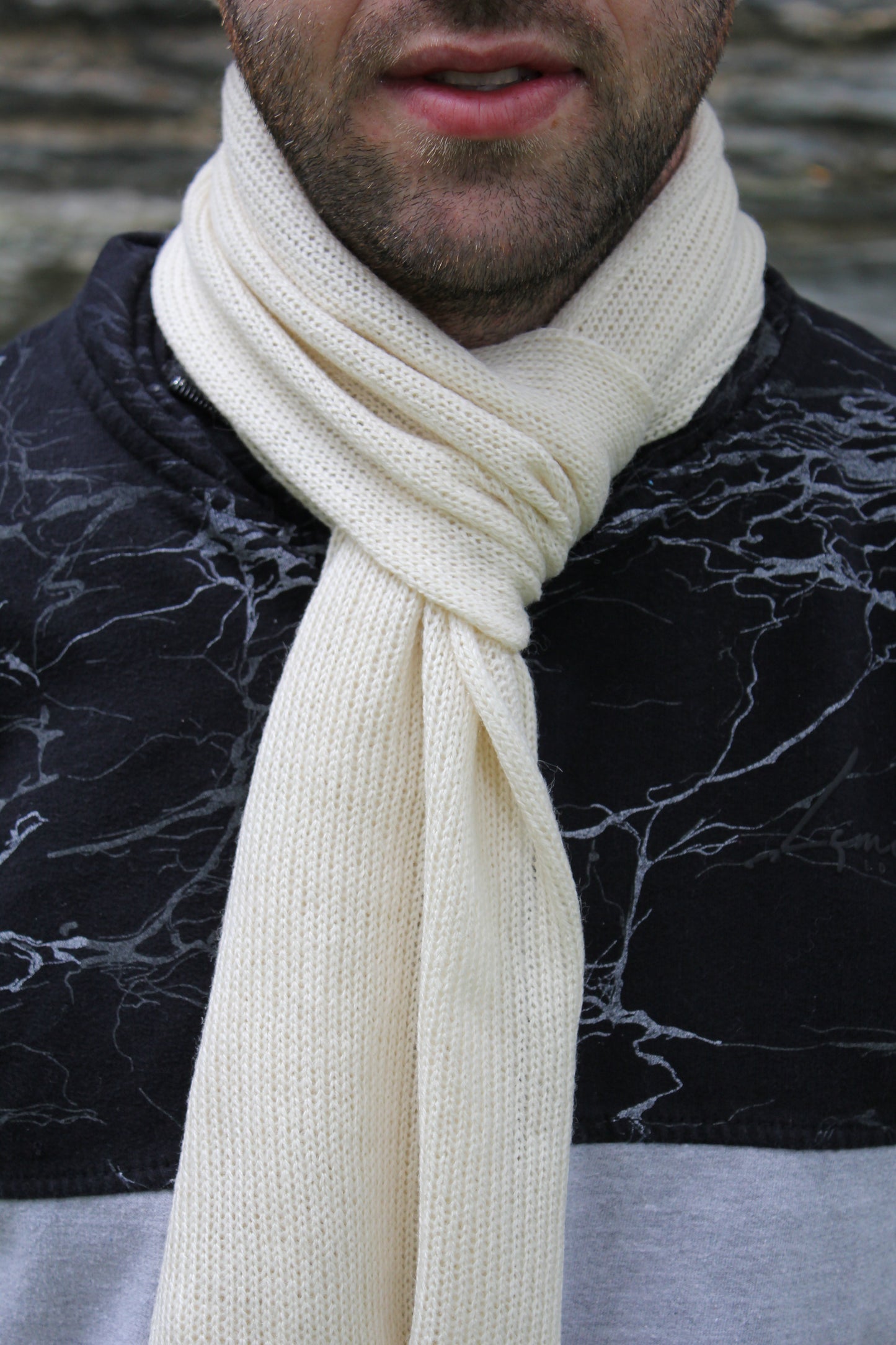 Straight Knit Scarf (Volga 50/50 Yarn)