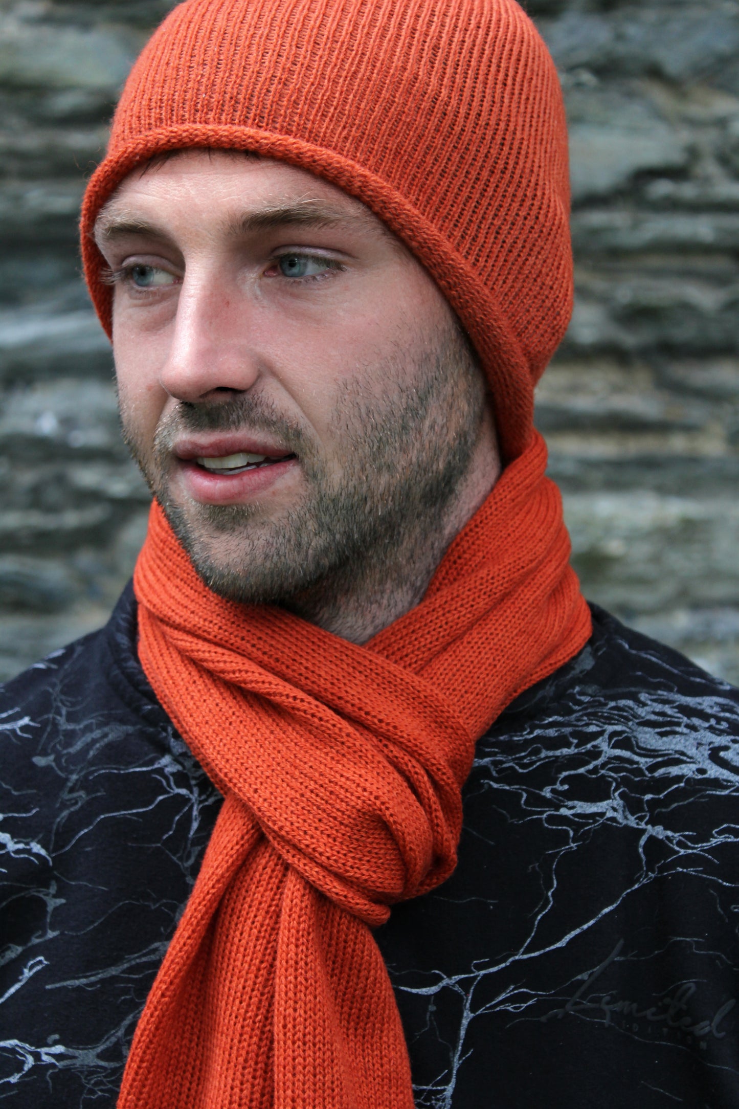 Beanie & Scarf Set (Volga 50/50 Yarn)