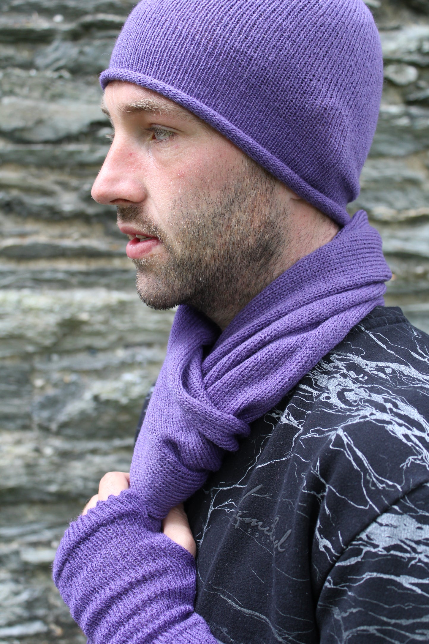 Men's Trio Hat, Scarf and Glove Set (Volga 50/50 Yarn)