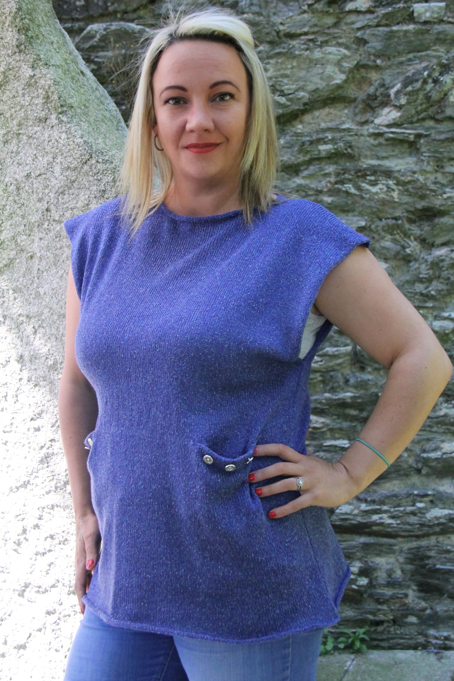 Button Tunic (Volga 50/50 Yarn)