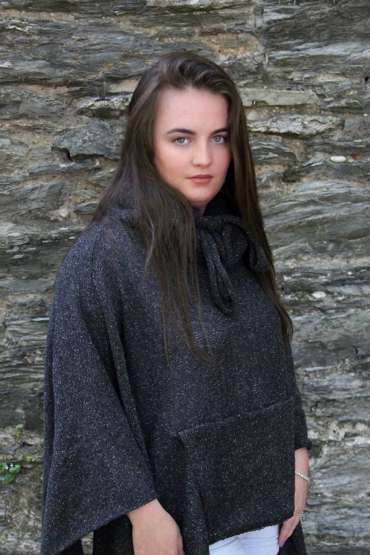 Drawstring Poncho (Tibet Tweed Yarn)