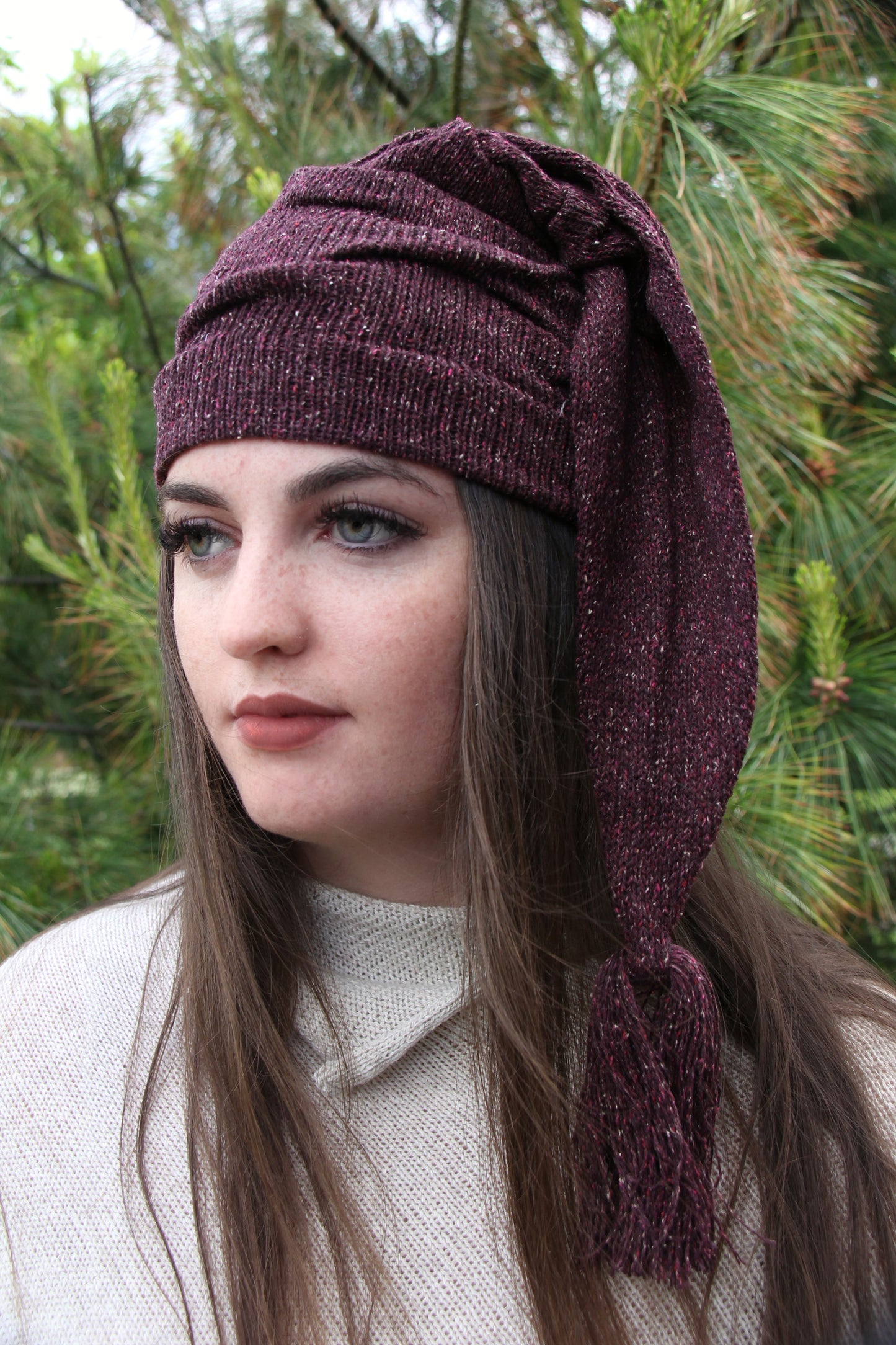 Pixie Hat (Tibet Tweed Yarn)