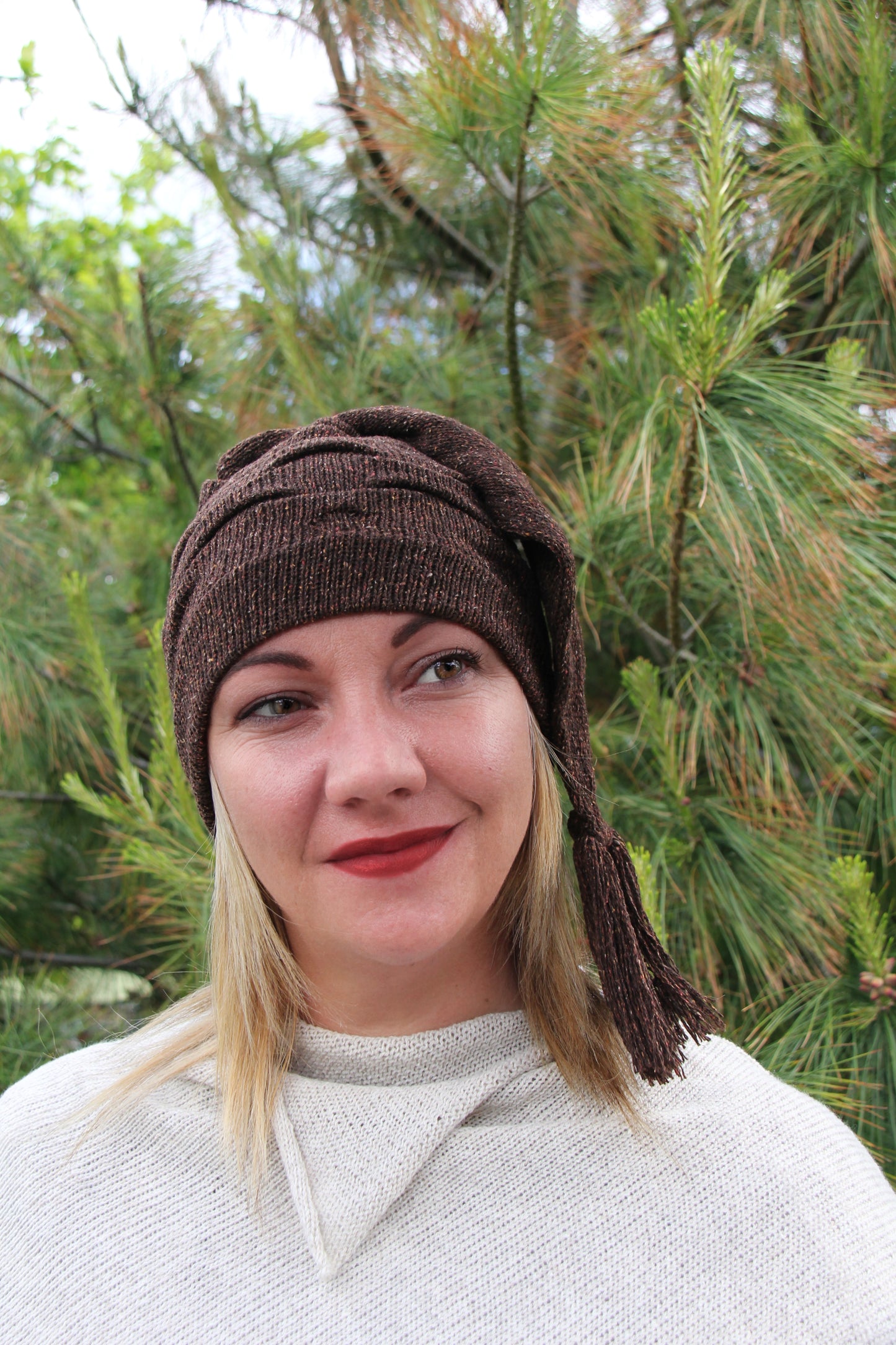 Pixie Hat (Tibet Tweed Yarn)