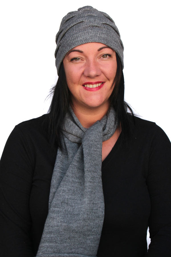 Tuck Duo Hat & Scarf Set (Volga 50/50 Yarn)